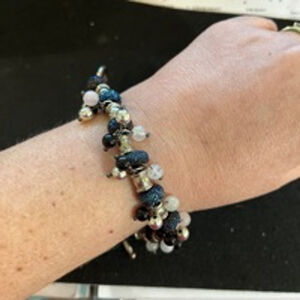 Women's Blue Silver Beaded Bracelet size 7.5